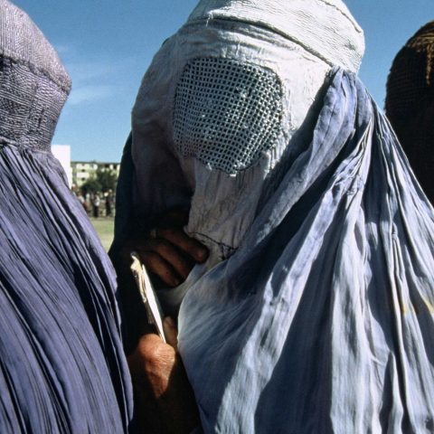 Afghanistan, donne a Kabul