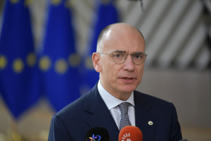 L'ex premier italiano Enrico Letta (Ipa/Fotogramma)