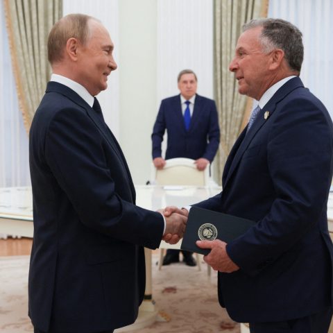 Putin Witkoff Incontro 6 Agosto 2025 Afp Sputnik