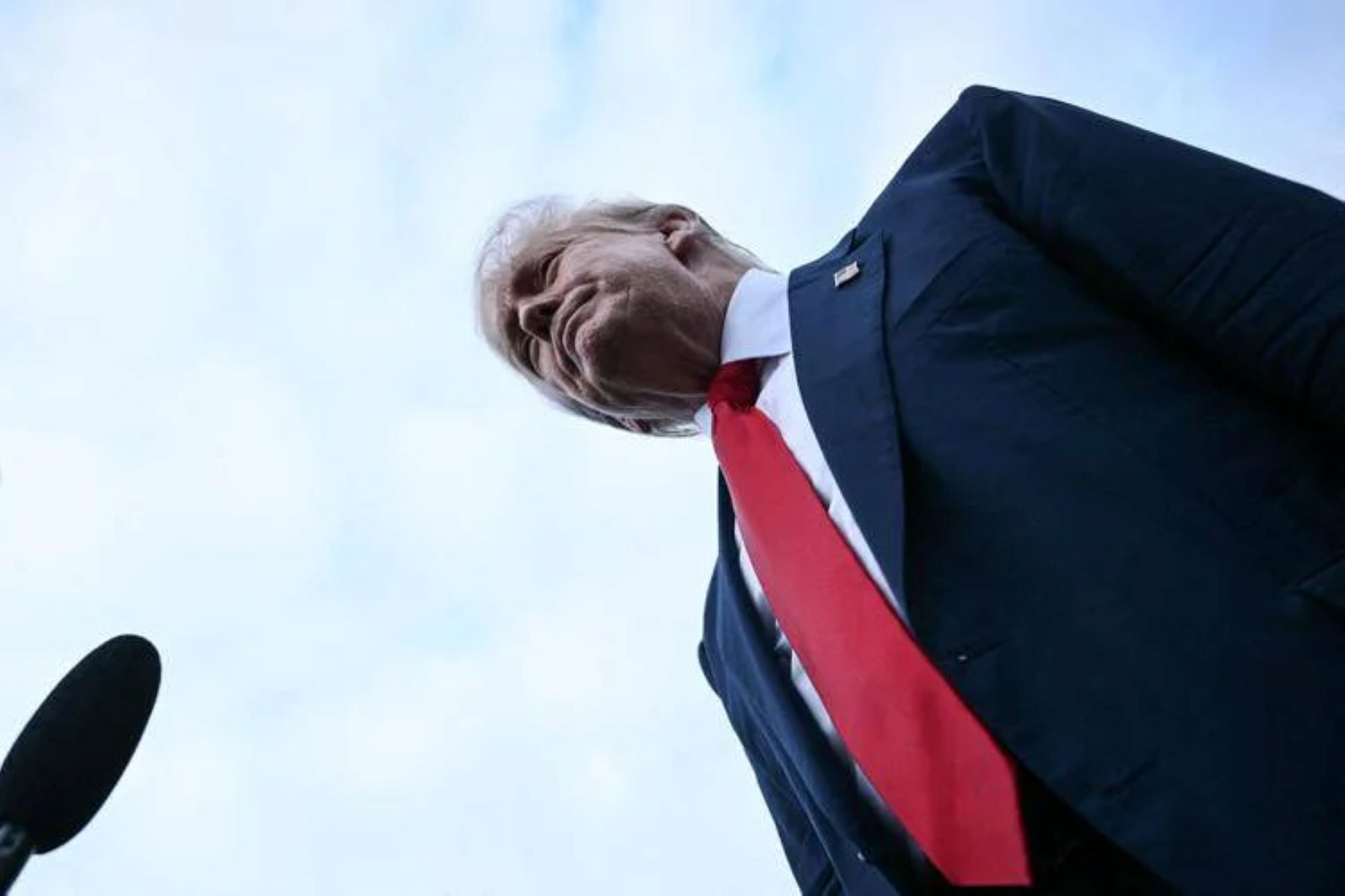 Trump Microfono Afp