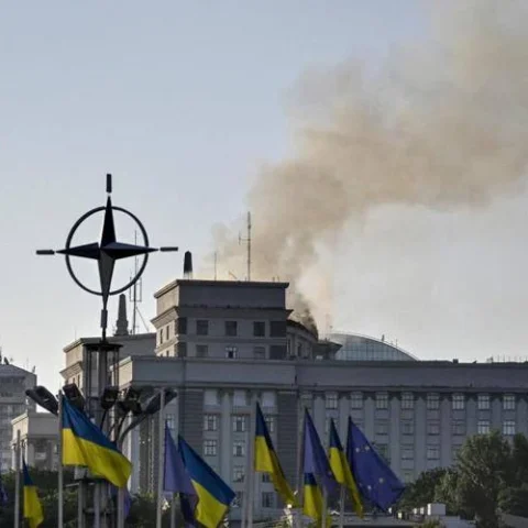 Kiev Fumo Palazzo Governo Afp