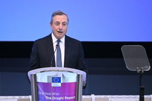 Mario Draghi Rapporto Commissione Ue Afp