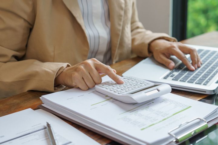 Educazione Finanziaria Canva