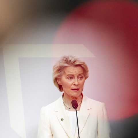 La presidente della Commissione europea Ursula von der Leyen a Copenaghen (Afp)