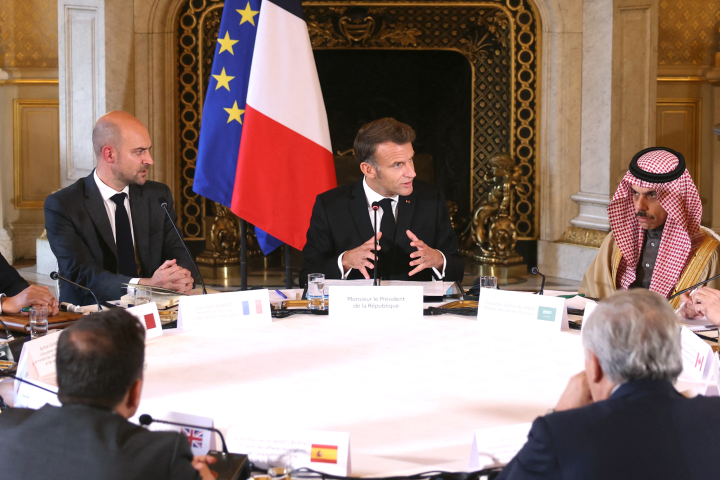 Barrot Jean Noel Macron Emmanuel Faisal Bin Earhan Al Saud Afp