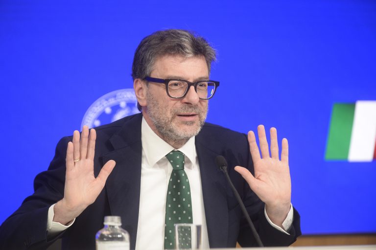 Il ministro dell'economia italiana Giancarlo Giorgetti (Ipa-Fotogramma)
