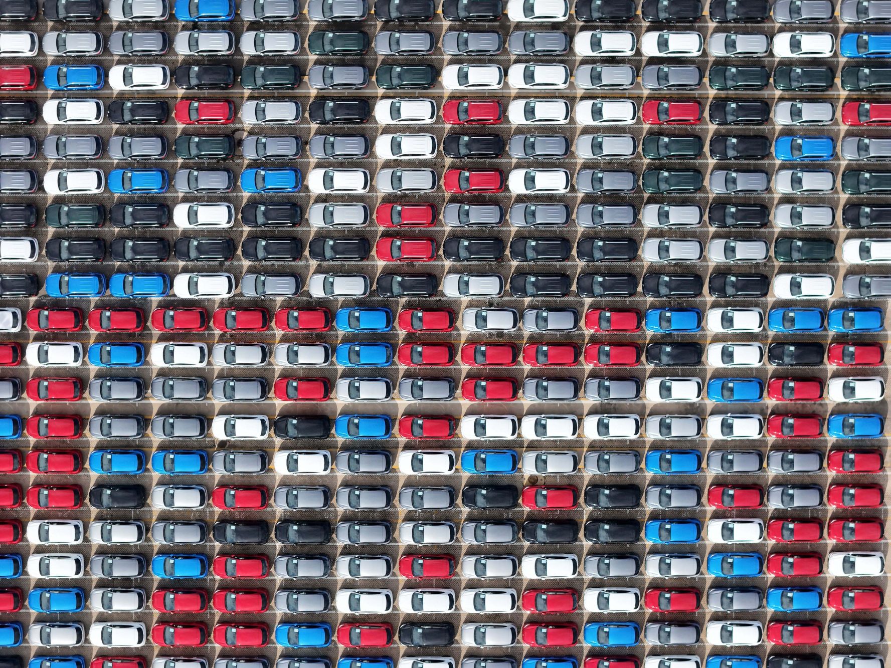 Automobili