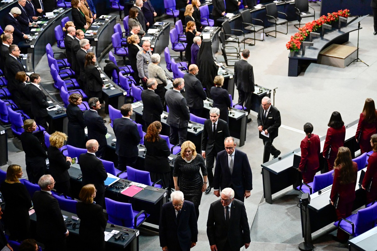 Il presidente italiano Sergio Mattarella al Bundestag (Afp)