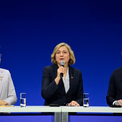 Ministri digitale Francia e Germania con la commissaria Ue Virkkunen al Vertice sulla sovranità digitale europea (Afp)