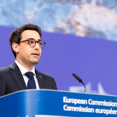 Soujourne Us Commissione