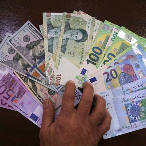 Euro dollari riyal iraniano ipa ftg