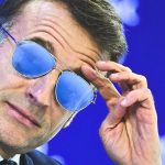 Emmanuel macron occhiali da sole afp