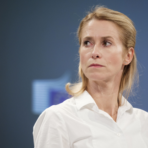 Kaja Kallas in camicia