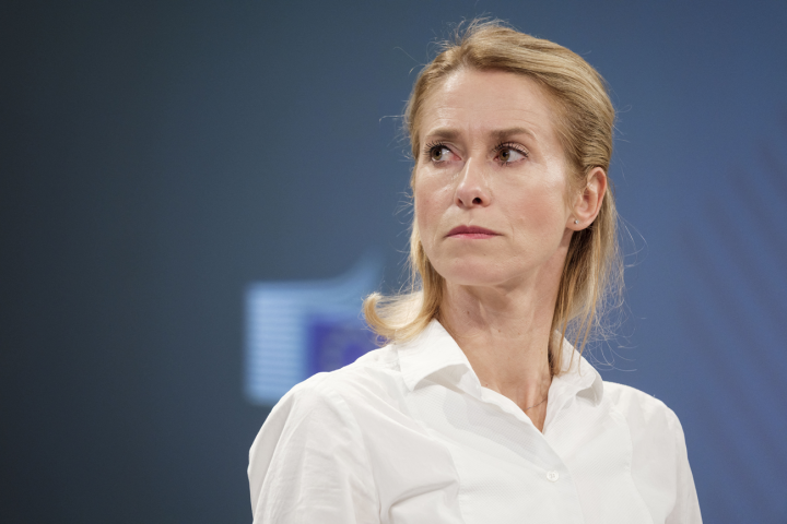 Kaja Kallas in camicia