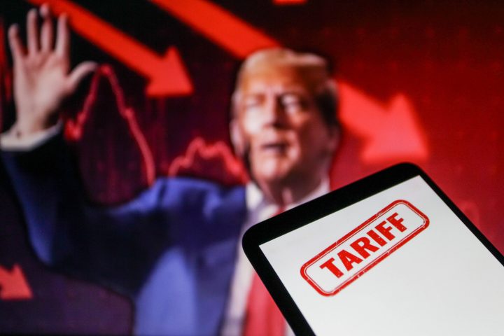 Il presidente Usa Donald Trump e i dazi (Ipa/Fotogramma)