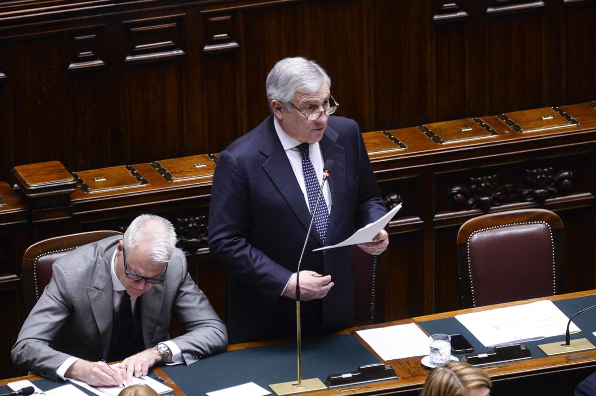 Antonio Tajani parla alla Camera