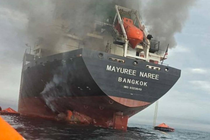 Stretto hormuz nave thai colpita