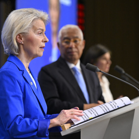 Von der leyen e Costa