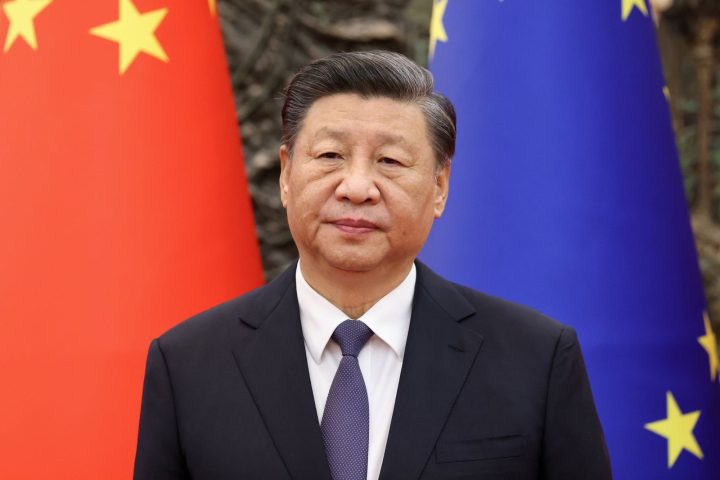 Xi Jinping bandiere cina europa