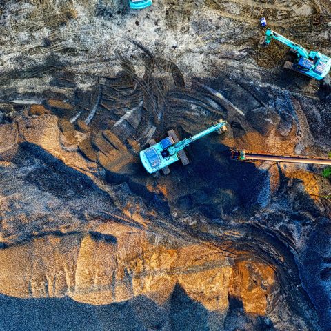 Riprese aeree di una miniera effettuate con un drone