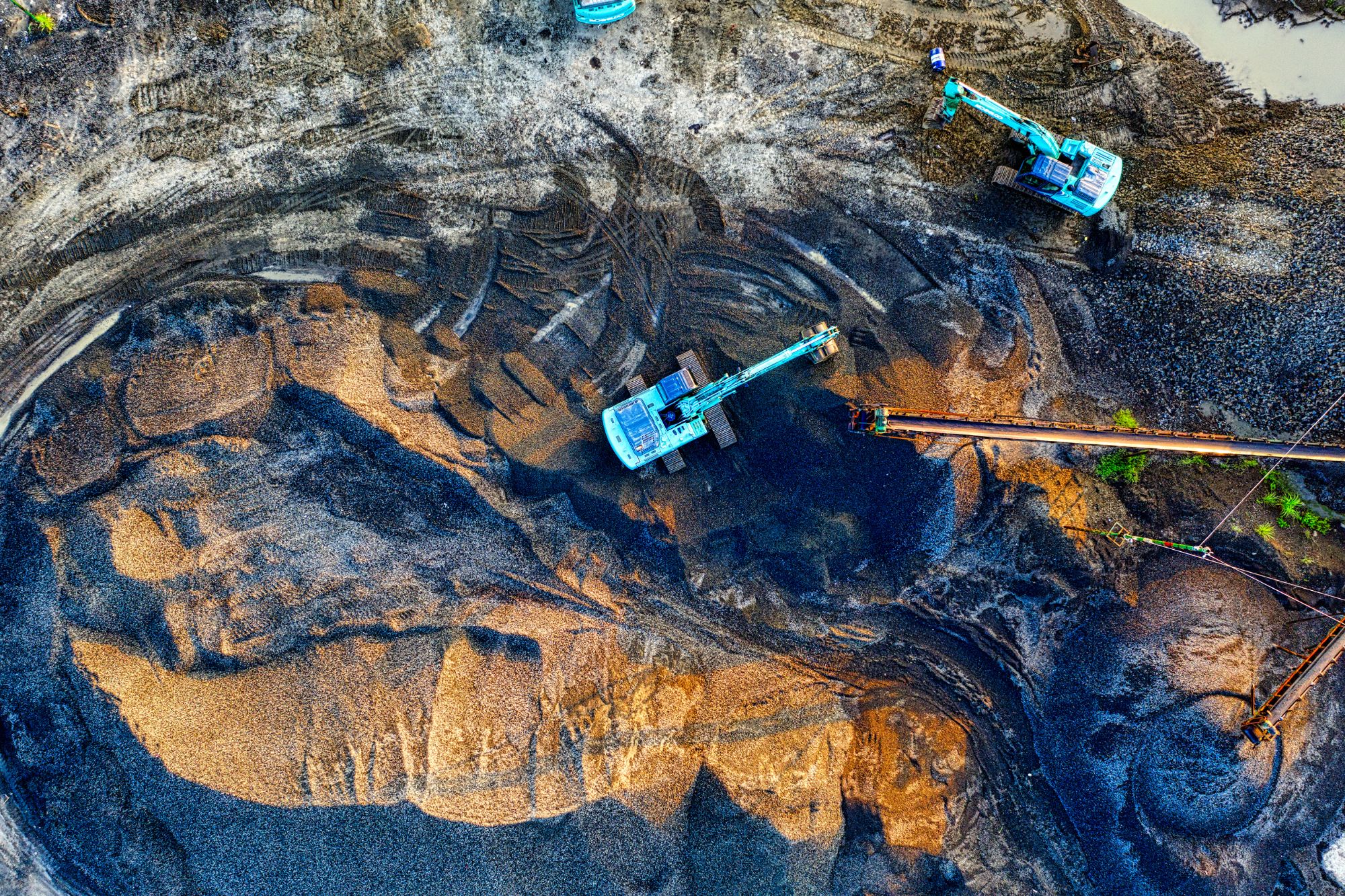 Riprese aeree di una miniera effettuate con un drone