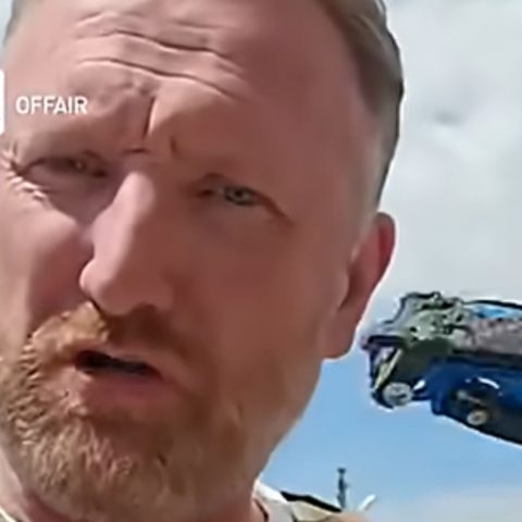 Chay Bowes video droni componenti italiani attacco dormitorio starobelsk