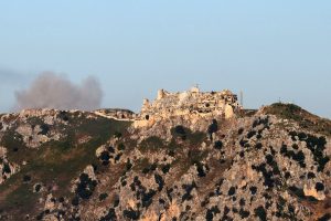 Bandiera israele libano afp