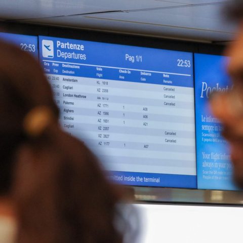 aeroporto voli cancellati
