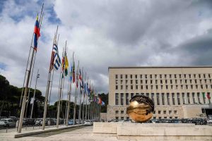 Notizie cs FARNESINA BANDIERE scaled
