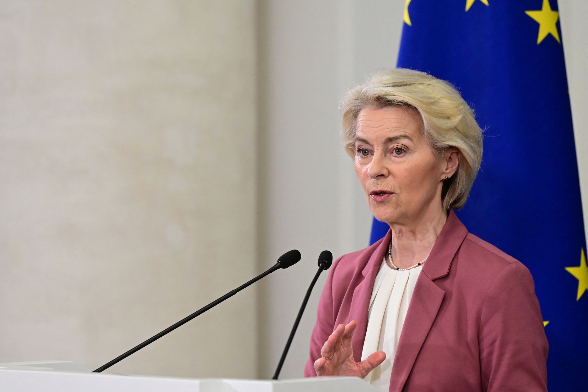 Vonderleyen ursula armenia afp