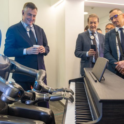 Eu cina robot european parliament