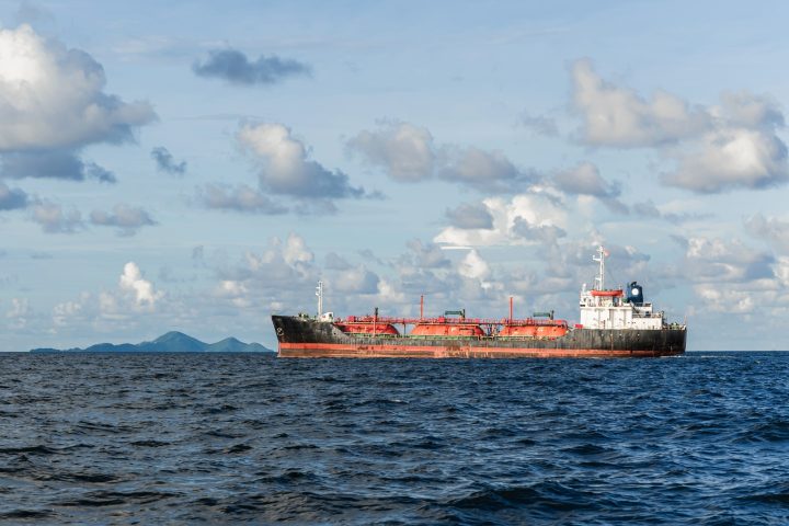 Metaniera flotta ombra russa canva