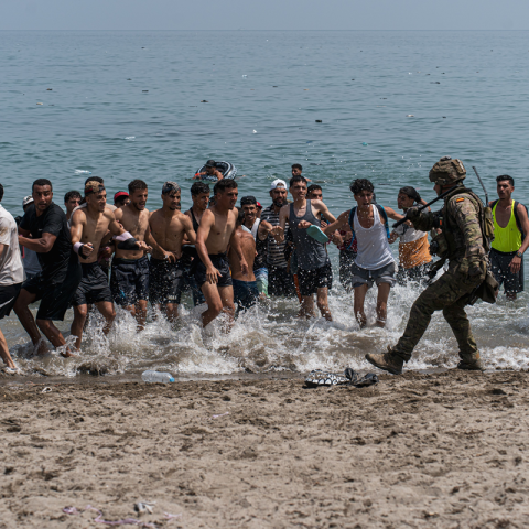 Ceuta migranti respinti