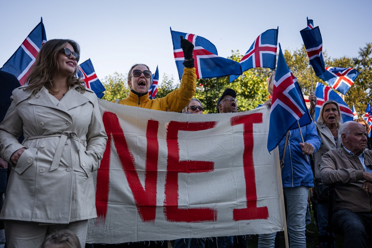 Referendum Islanda, manifestazione dei sostenitori del 'no'
