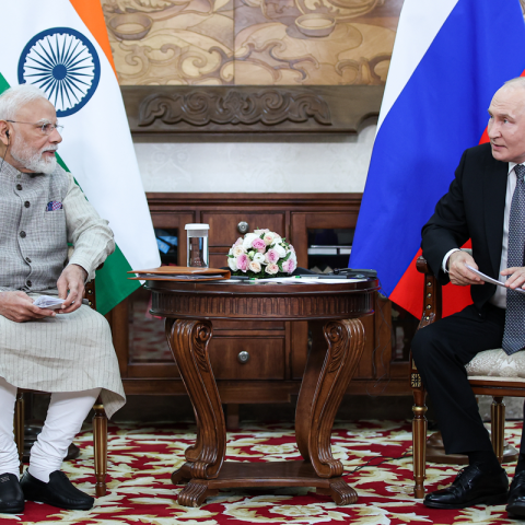Narendra Modi e Vladimir Putin alla Shanghai Cooperation Organisation (Ipa)