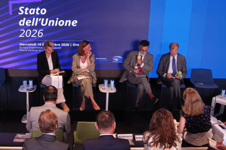 Esperti commentano il Soteu allo Spazio Europa a Roma