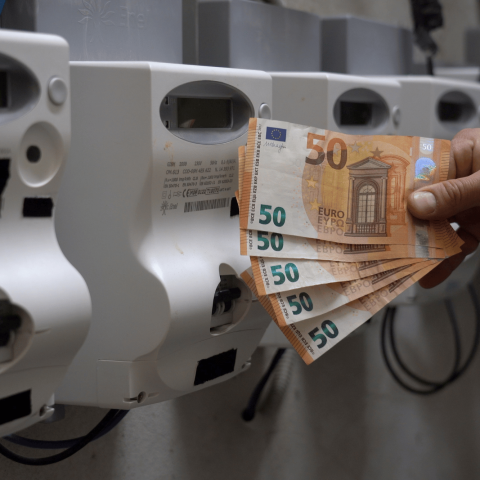 Contatore energia bollette soldi