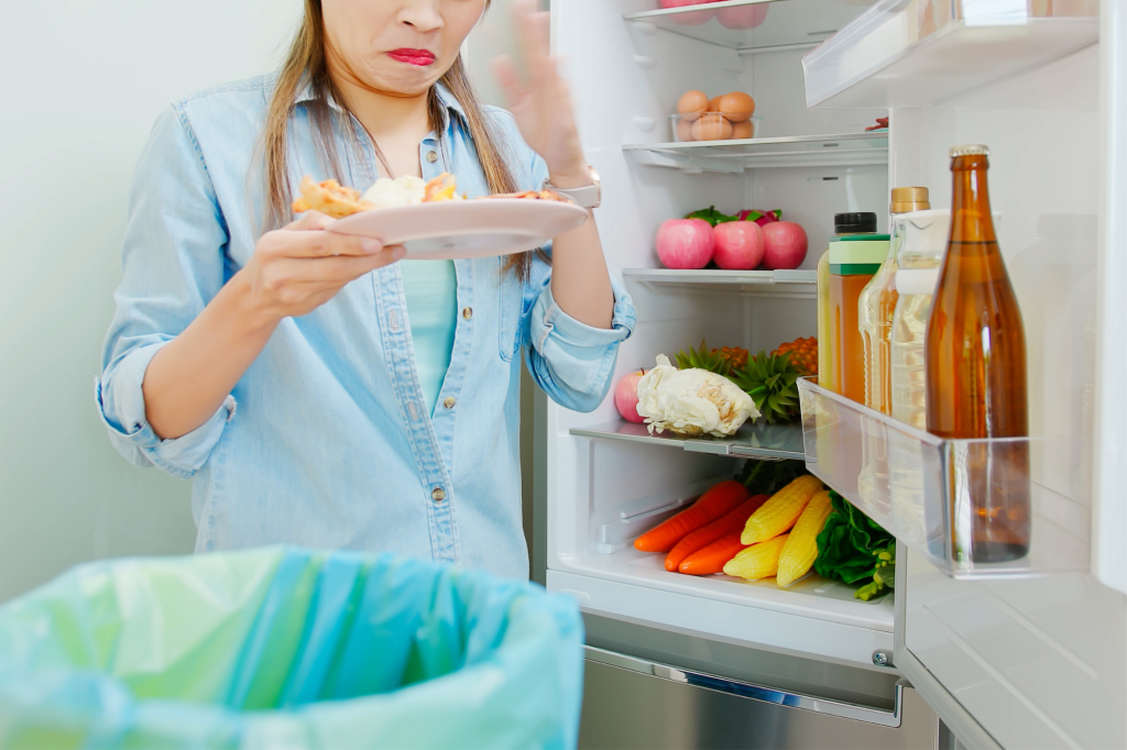 Spreco Alimentare Buttare Cibo