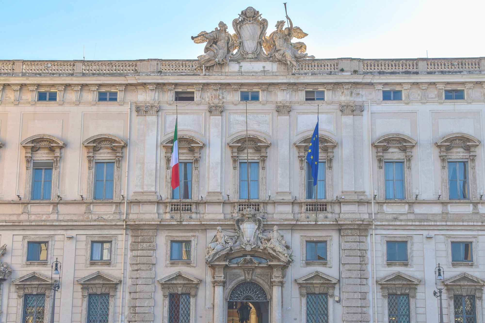 Corte Costituzionale Canva