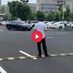 Byd Guida Autonoma Impazzisce Cina Video