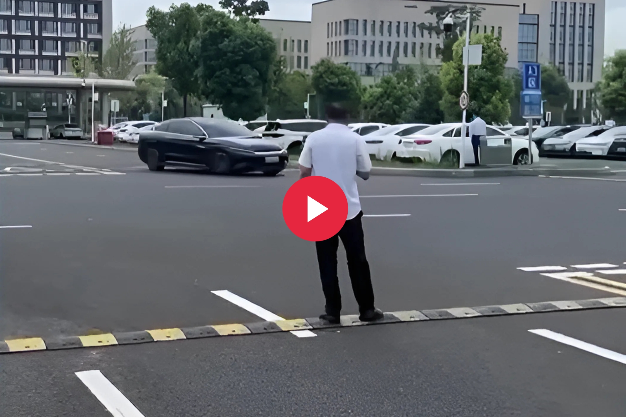 Byd Guida Autonoma Impazzisce Cina Video