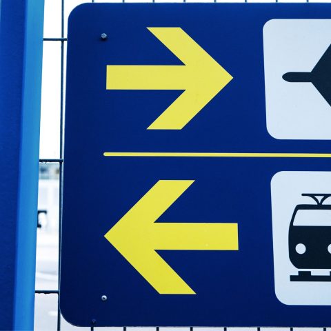 Costi Treno Aereo Canva