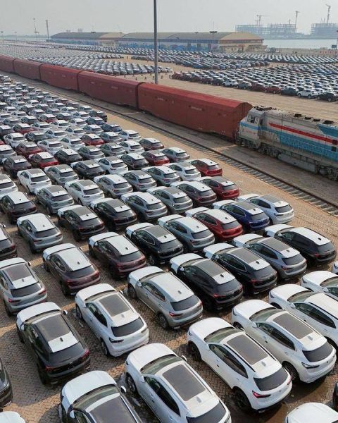 Mobilità, L'auto Resta 'regina' Degli Spostamenti Degli Italiani Ma Crescono Alternative