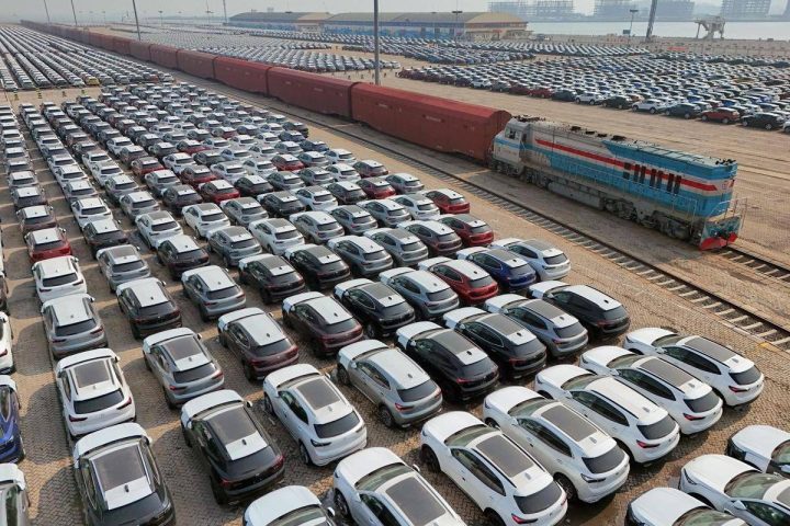 Mobilità, L'auto Resta 'regina' Degli Spostamenti Degli Italiani Ma Crescono Alternative