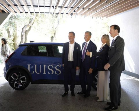 Al Via Nuovo Progetto Di Car Sharing Elettrico Di Luiss, Acea E Renault
