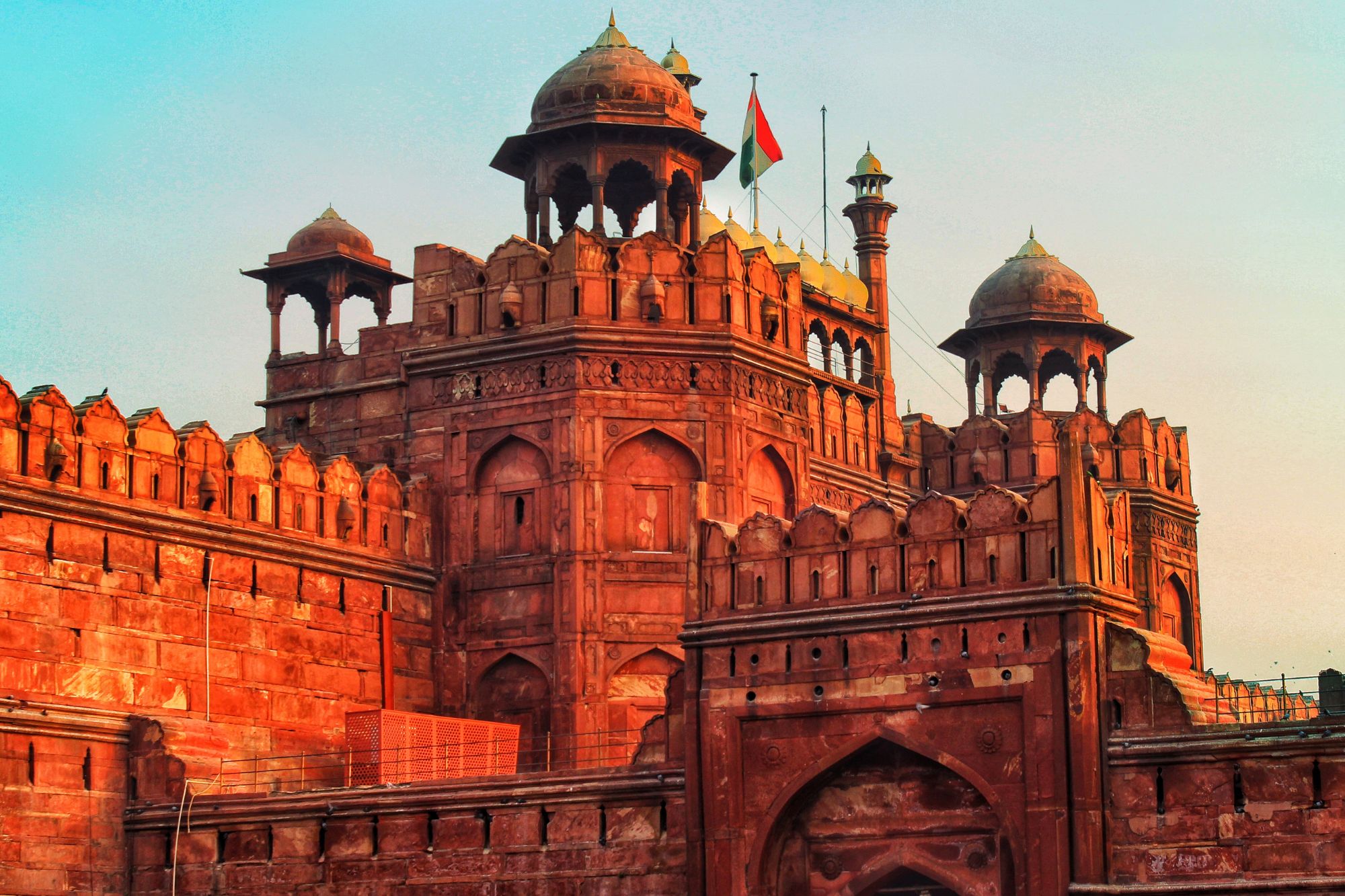 Forte Rosso Delhi Inquinamento Canva
