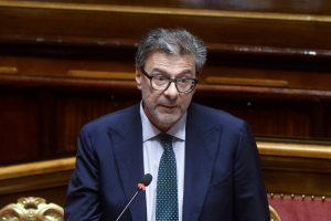 Giancarlo Giorgetti discorso Senato aumentare gli stipendi