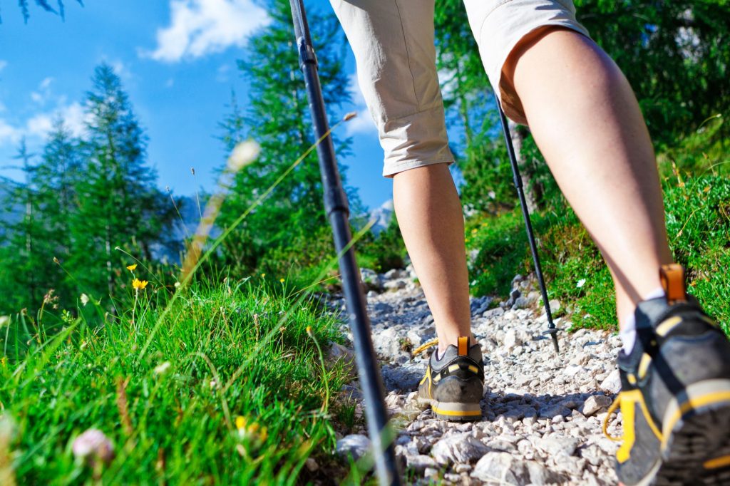 Abbigliamento tecnico trekking Canva