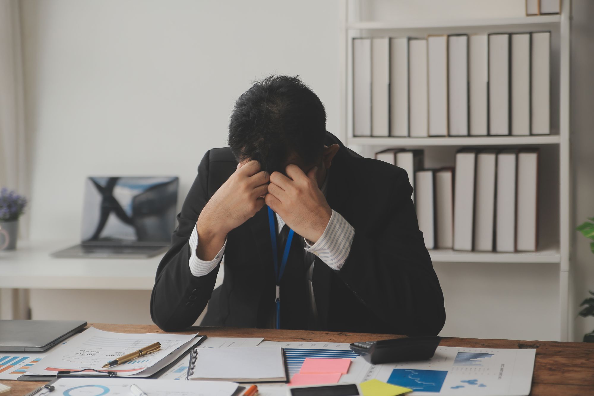 Lavoratore Stressato Canva