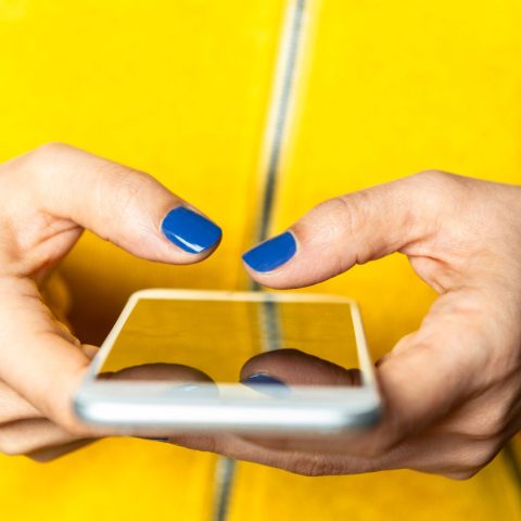 Mani Telefono Social Canva